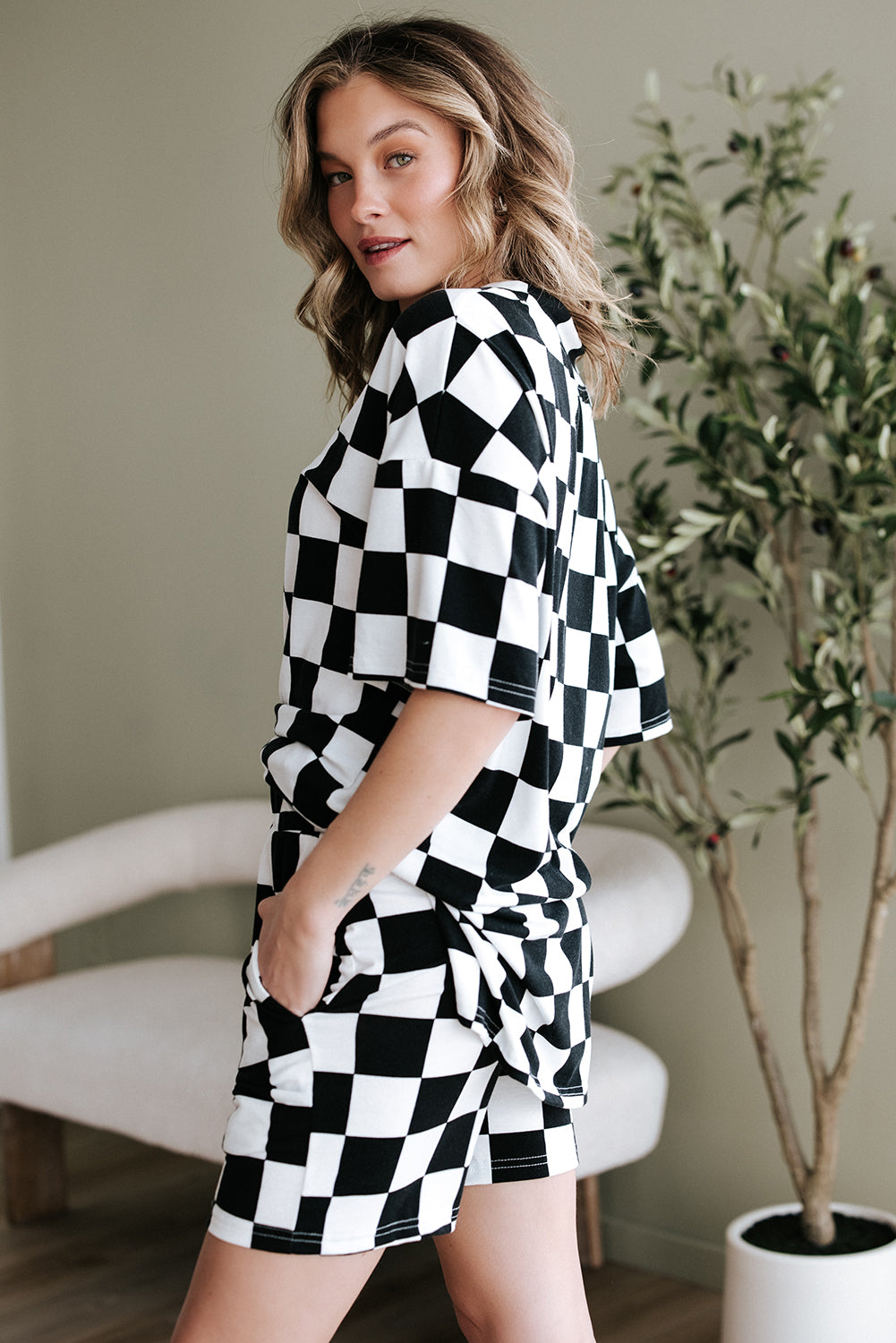 Black Checkerboard Print Lounge Set