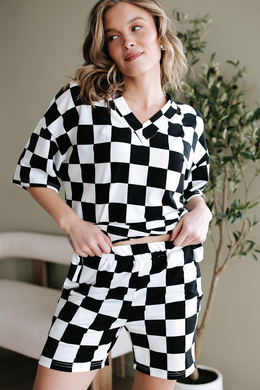 Black Checkerboard Print Lounge Set